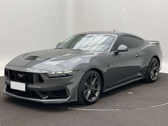FORD-MUSTANG-2025
