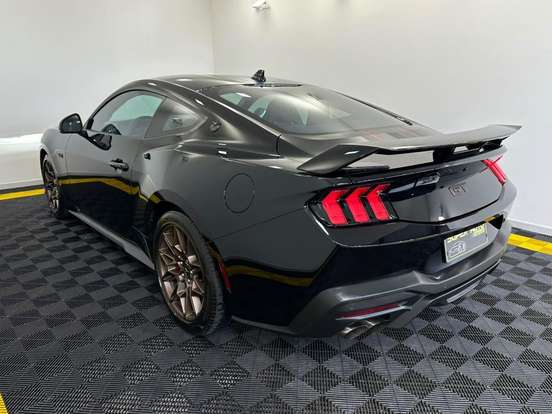 FORD-MUSTANG-5.0 V8 GASOLINA GT PERFORMANCE MANUAL FORD-MUSTANG-2025