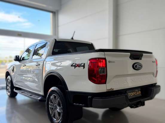 FORD-RANGER-2.0 TURBO DIESEL CD XLS 4X4 AUTOMÁTICO FORD-RANGER-2024