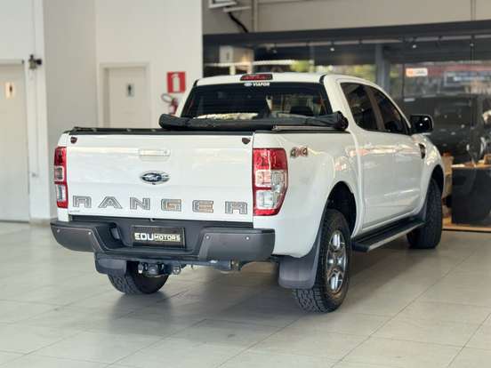 FORD-RANGER-2.2 XLS 4X4 CD 16V DIESEL 4P AUTOMÁTICO FORD-RANGER-2021