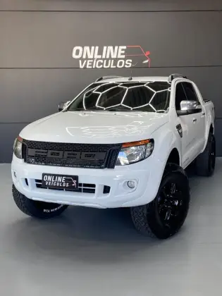 FORD RANGER 3.2 LIMITED PLUS 4X4 CD 20V DIESEL 4P AUTOMÁTICO