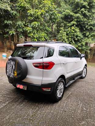 FORD-ECOSPORT-2016
