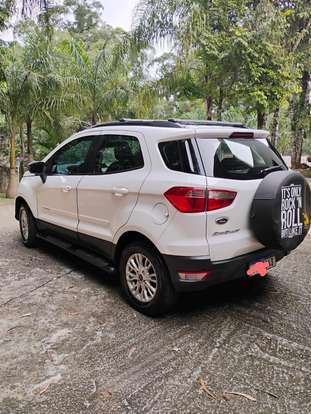 FORD-ECOSPORT-2016