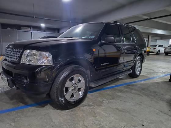 FORD EXPLORER 4.0 LIMITED 4X4 V6 GASOLINA 4P AUTOMÁTICO