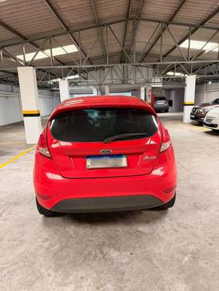 FORD-FIESTA-2014