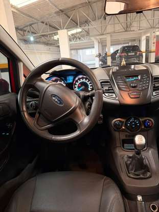 FORD-FIESTA-2014