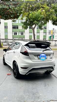 FORD-FIESTA-2015
