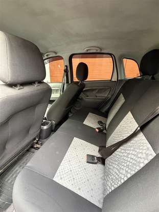 FORD-FIESTA-2012