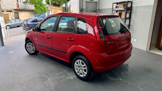 FORD-FIESTA-2014