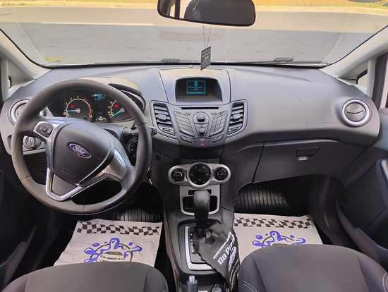 FORD-FIESTA-2014