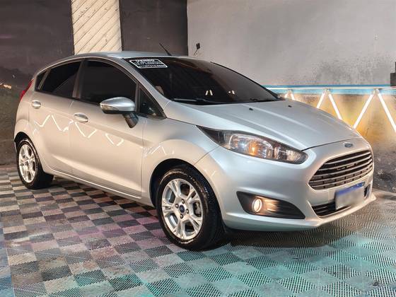 FORD FIESTA 1.6 SEL HATCH 16V FLEX 4P MANUAL