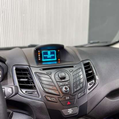 FORD-FIESTA-2013
