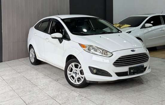 FORD-FIESTA-2013