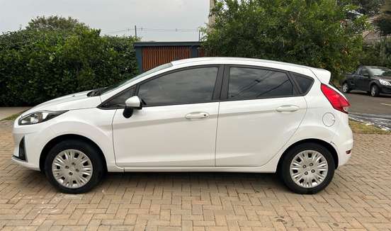 FORD-FIESTA-2018