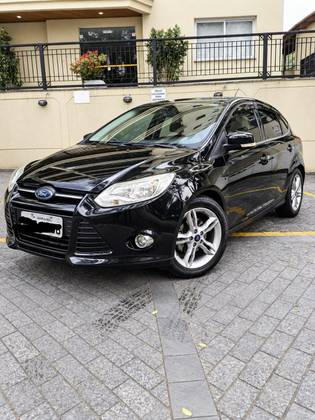 FORD FOCUS 2.0 SE 16V FLEX 4P POWERSHIFT