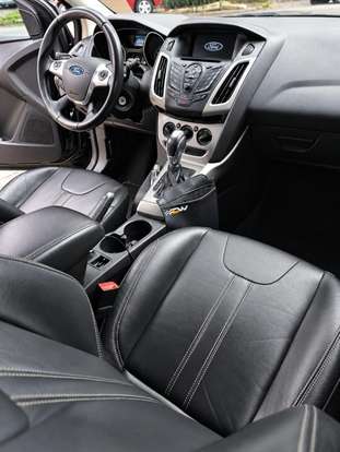FORD-FOCUS-2013