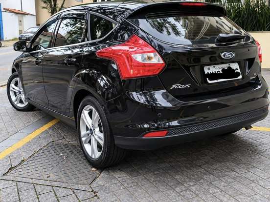 FORD-FOCUS-2.0 SE 16V FLEX 4P POWERSHIFT FORD-FOCUS-2013