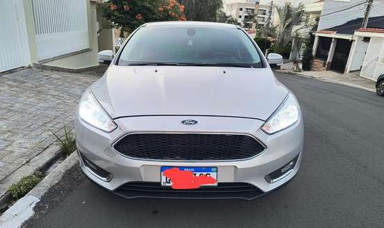 FORD-FOCUS-2018