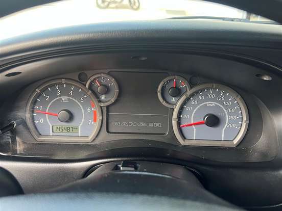 FORD-RANGER-2.3 XLS SPORT 16V 4X2 CS GASOLINA 2P MANUAL FORD-RANGER-2011
