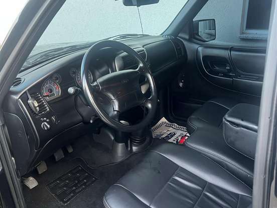 FORD-RANGER-2.3 XLS SPORT 16V 4X2 CS GASOLINA 2P MANUAL FORD-RANGER-2011