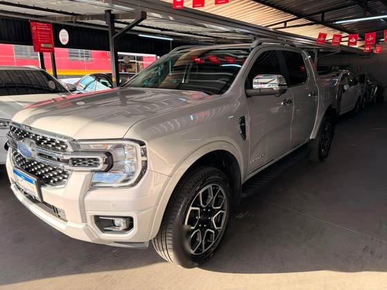 FORD RANGER 3.0 V6 TURBO DIESEL CD LIMITED 4X4 AUTOMÁTICO
