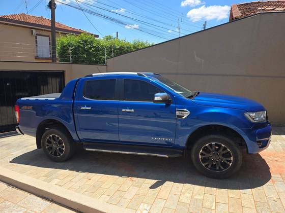 FORD RANGER 3.2 LIMITED 4X4 CD 20V DIESEL 4P AUTOMÁTICO