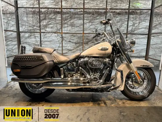 HARLEY-DAVIDSON-SOFTAIL HERITAGE CLASSIC 114-2024