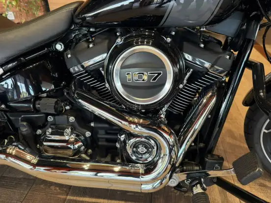 HARLEY-DAVIDSON-SPORT GLIDE-2022