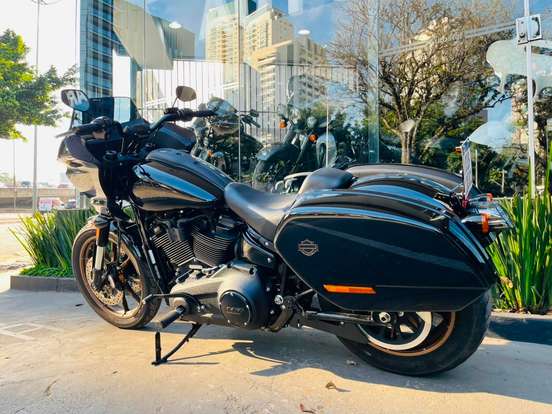 HARLEY-DAVIDSON-LOW RIDER ST-2024