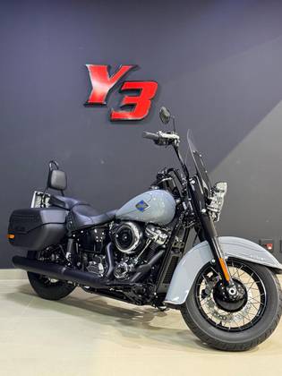 HARLEY-DAVIDSON SOFTAIL HERITAGE CLASSIC 