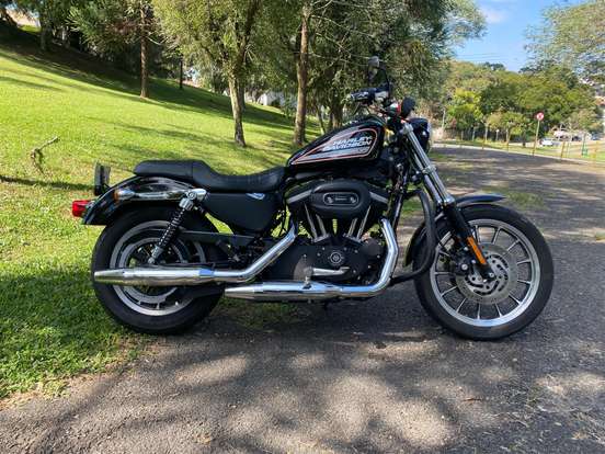 HARLEY-DAVIDSON-SPORTSTER XL 883 R-2006