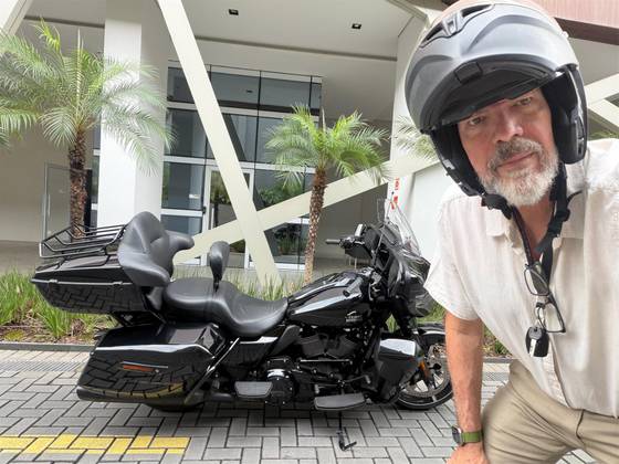 HARLEY-DAVIDSON STREET GLIDE ULTRA 