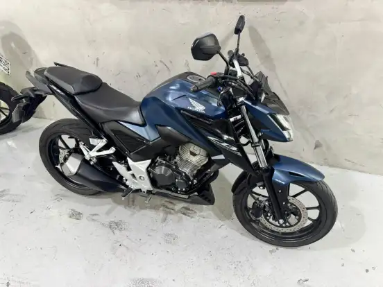 HONDA-CB 300F TWISTER ABS HONDA-CB 300F TWISTER ABS-2025