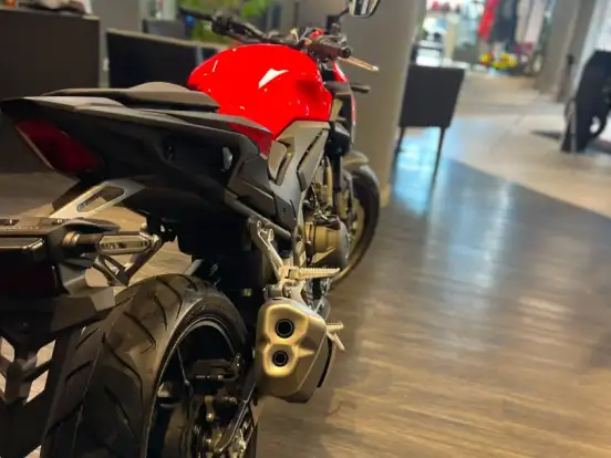 HONDA-CB 500 HORNET HONDA-CB 500 HORNET-2025