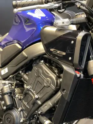 HONDA-CB 650R E-CLUTCH-2026