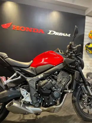 HONDA-CB 650R E-CLUTCH-2026