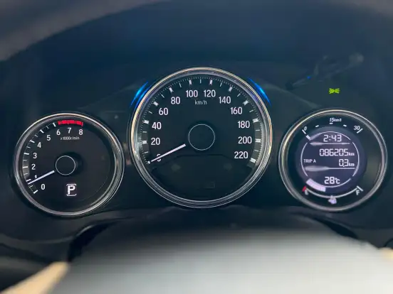 HONDA-CITY-1.5 PERSONAL 16V FLEX 4P AUTOMÁTICO HONDA-CITY-2018
