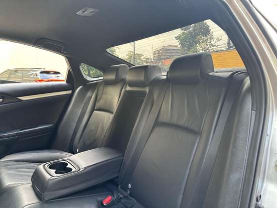 HONDA-CIVIC-2018