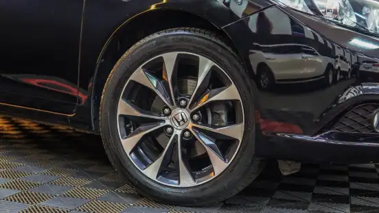 HONDA-CIVIC-2016