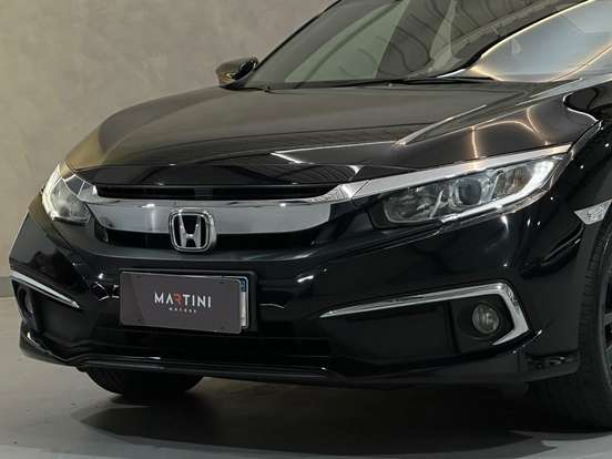 HONDA-CIVIC-2021