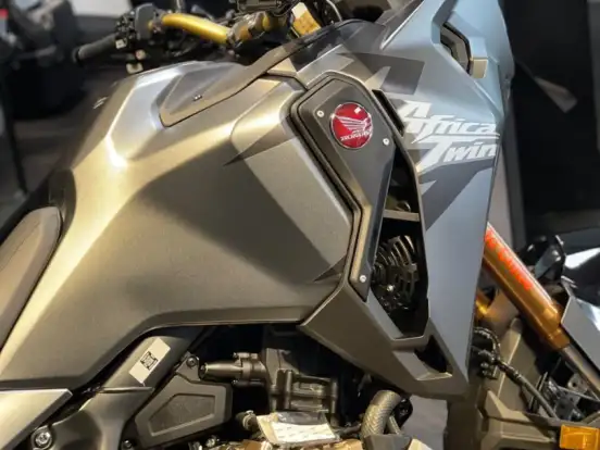 HONDA-CRF 1100L AFRICA TWIN ADVENTURE SPORTS ES DCT HONDA-CRF 1100L AFRICA TWIN ADVENTURE SPORTS ES DCT-2026