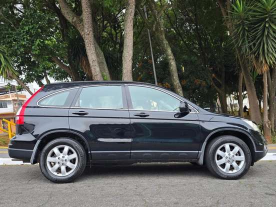HONDA-CRV-2010