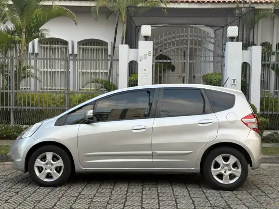 HONDA-FIT-1.4 LX 16V FLEX 4P AUTOMÁTICO HONDA-FIT-2011