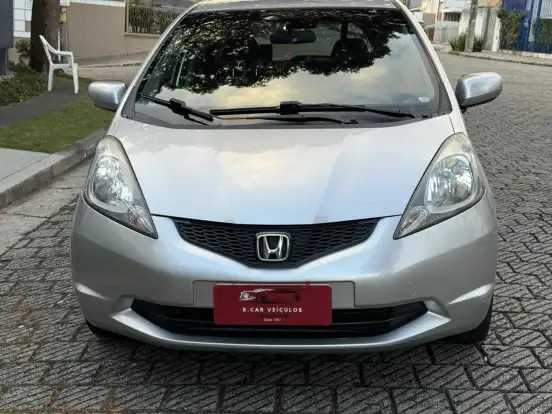 HONDA-FIT-2011