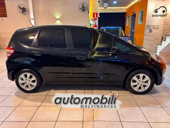 HONDA-FIT-2012