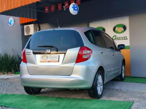 HONDA-FIT-2012