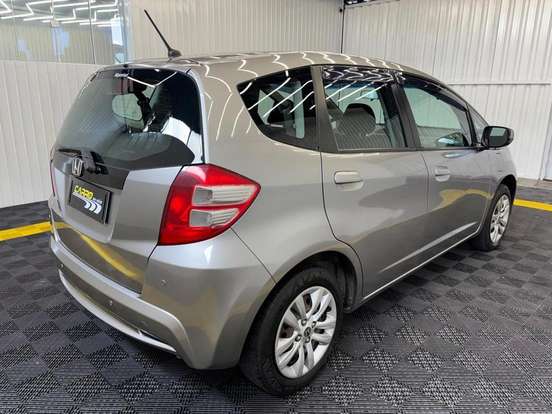 HONDA-FIT-1.4 DX 16V FLEX 4P MANUAL HONDA-FIT-2013