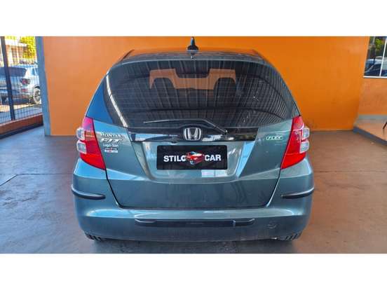 HONDA-FIT-2011