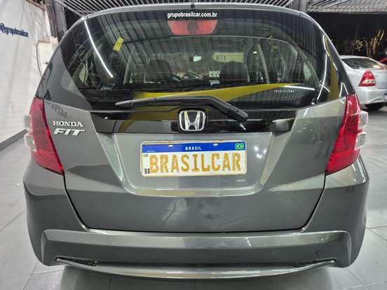 HONDA-FIT-2012