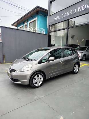 HONDA-FIT-2012